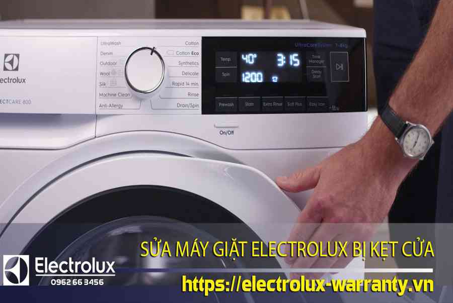 Sửa máy giặt Electrolux bị kẹt cửa an toàn
