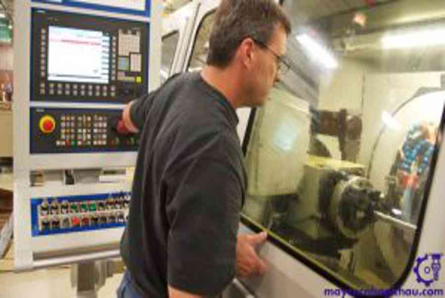 Các phương pháp bảo trì máy CNC hiệu quả » Máy CNC Nhập Khẩu