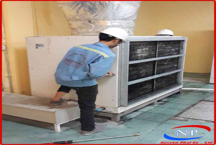 Bảo trì bảo dưỡng máy lạnh công nghiệp tại KCN An Tây Bến Cát Bình Dương