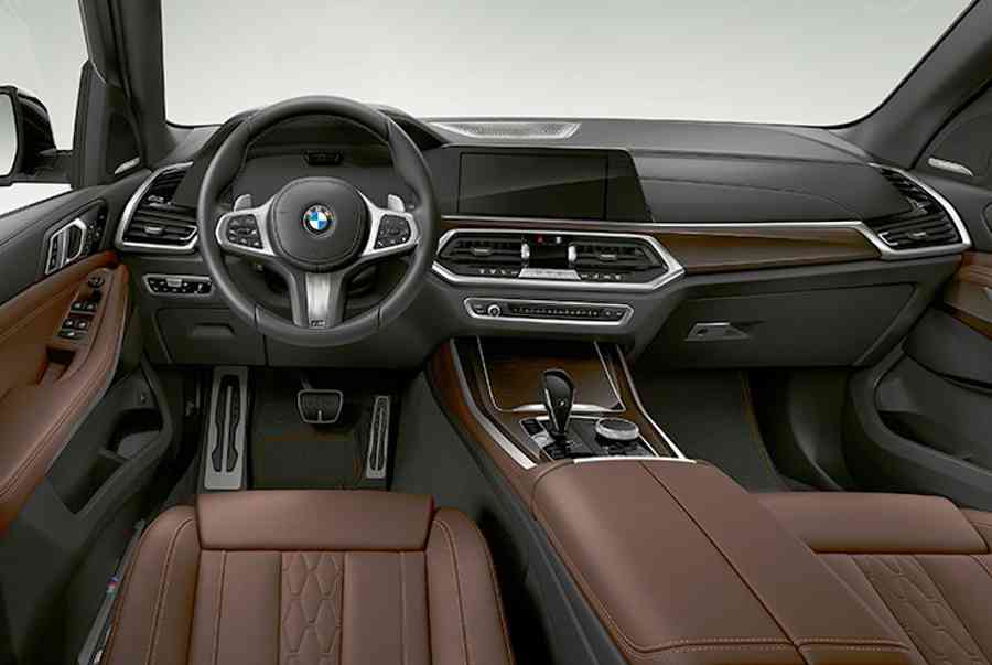 Xe lai xăng-điện BMW X5 xDrive45e có gì khác biệt?