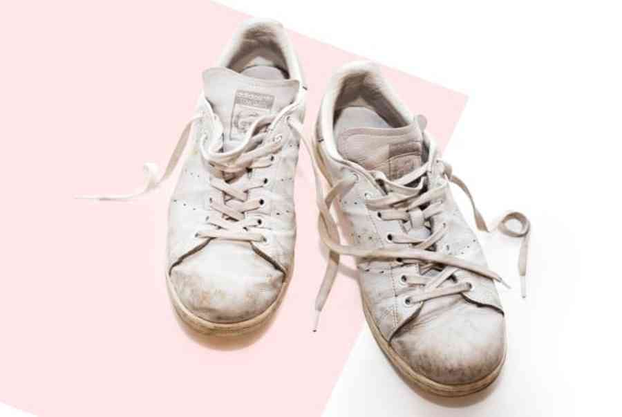 Cách Vệ Sinh Giày Với Mẹo Giặt Giày Trắng Như Mới | SaigonSneaker