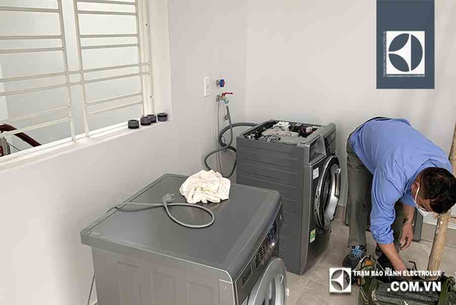 Giá thay trục máy giặt Electrolux là bao nhiêu? Bảng Giá 2022 – Dịch Vụ Sửa Chữa 24h Tại Hà Nội