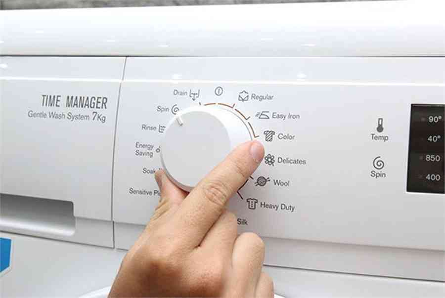 Hướng dẫn chi tiết cách sấy quần áo bằng máy giặt Electrolux
