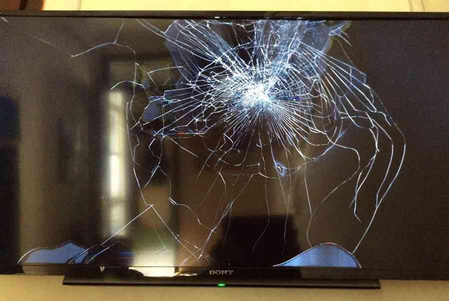 Nên thay màn hình tivi hay thay tivi mới? – Thợ sửa chữa